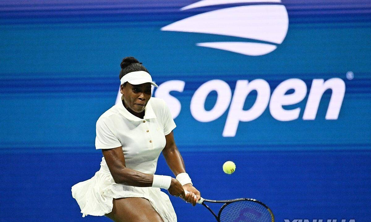 费德勒在美国队比赛中败北，回归赛场引发热议！(费德勒战绩)