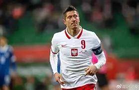 莱万多夫斯基赛事官方发布势不可挡新规,利物浦争议不断!的简单介绍