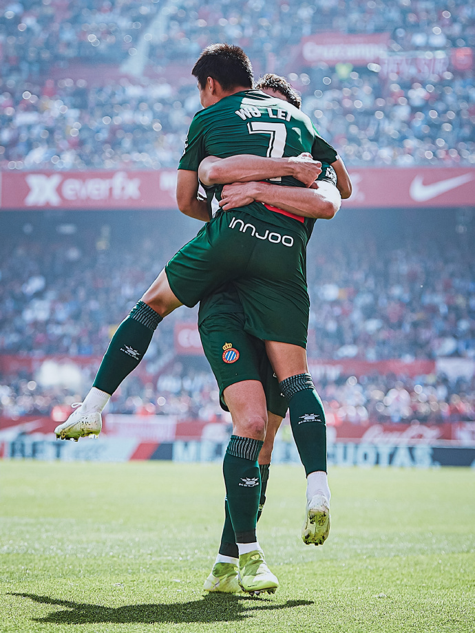 开云体育官网-曼联对皇家马德里国际